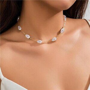Baroque Pearl Choker Necklace Dainty Gold-Paisy Pearl Choker as Y Shaped Pearl